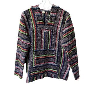 Vintage Emisa size M woman’s loose woven hoodie.